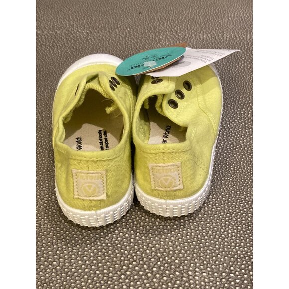 Victoria Slip On Sneakers Size 23 EU New With Tag - Picture 2 of 3